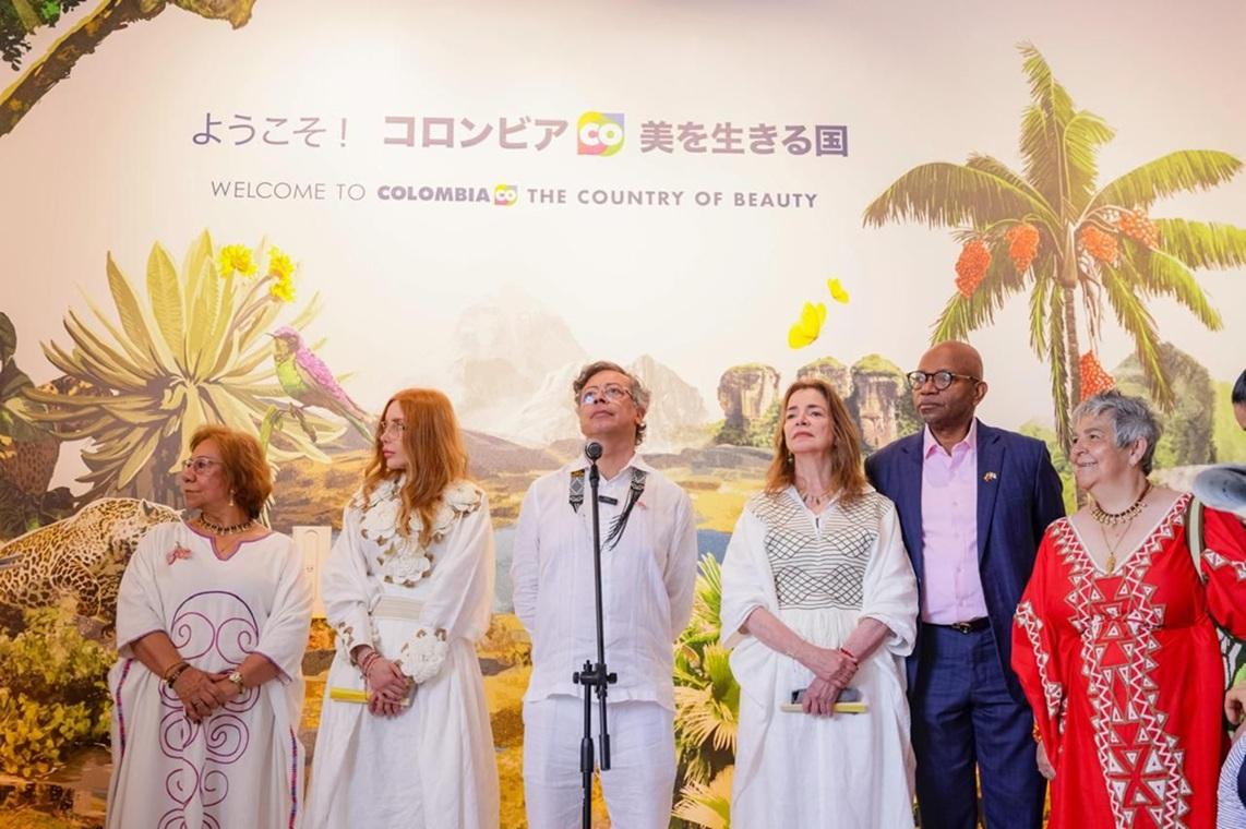 コロンビア大統領が大阪・関西万博のコロンビア館、「文明の森」訪問