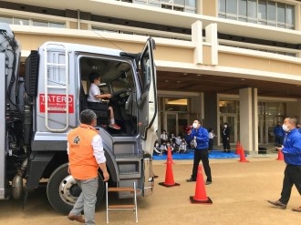 特別対談 自分と向き合うことで 競歩道を極めて勝ち取った金メダル オレゴン世界陸上 米国 男子キロ競歩金メダル 山西利和選手 原田隆史さん 連載特集１ 伏見経済新聞