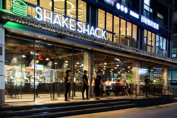 「シェイク シャック」韓国1号店、売り上げ世界1位 創業者会長が来韓会見