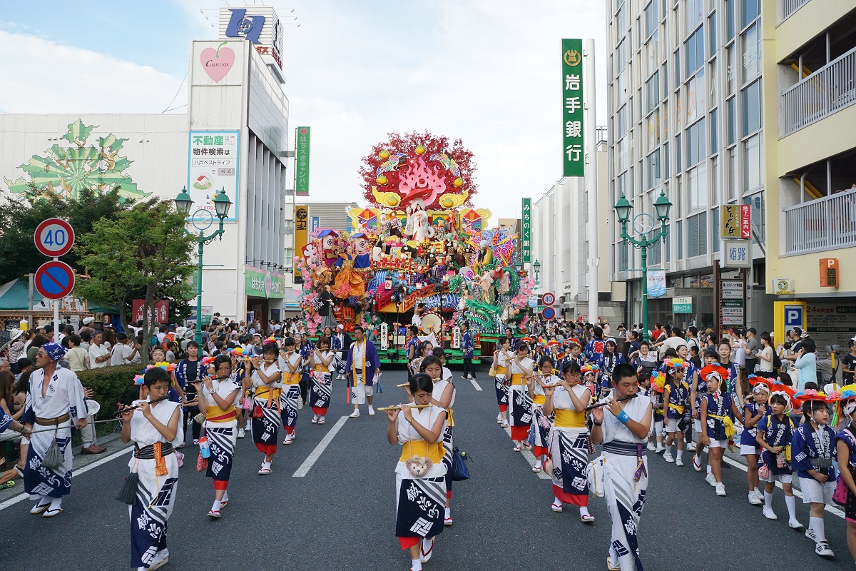 八戸三社大祭