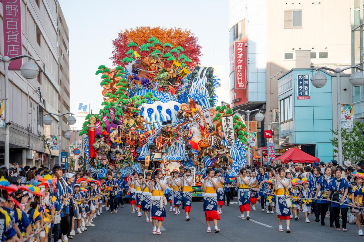 鍛冶町附祭若者連「宇治川合戦絵巻」
