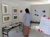 八戸中心街のアートラボコベヤで「伝える美術図版」展 街かどミュージアムと連携