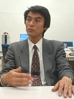 学生たちに期待を寄せる藁谷さん
