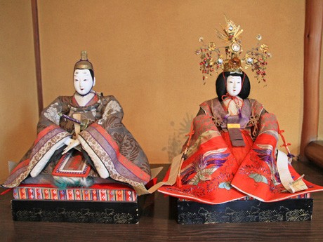 高山の老舗料亭「角正」の「享保びな」
