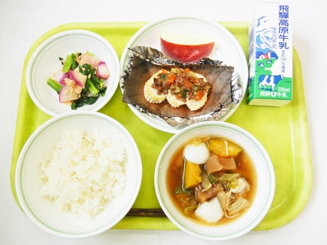 決勝大会に挑む高澤さん考案の学校給食