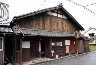 彦根・鳥居本の旧鳥集会所、解体前に「お別れ講演会」