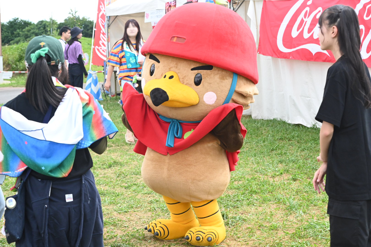 弘前市のマスコットキャラクター・たか丸くん