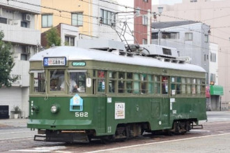 広島電鉄が「レトロ電車」固定運行　第4弾は神戸市電582号