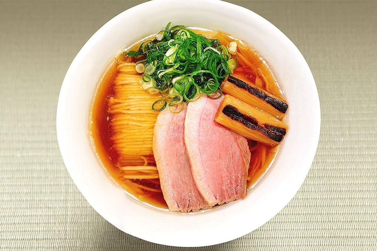 「鴨（カモ）ラーメン」（写真提供＝ケンコー）