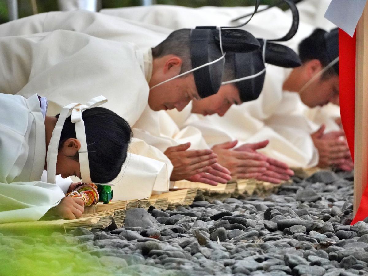 伊勢神宮外宮でも「御船代祭」 用材伐採の安全祈願に生きた鶏32羽(撮影=岩咲滋雨)