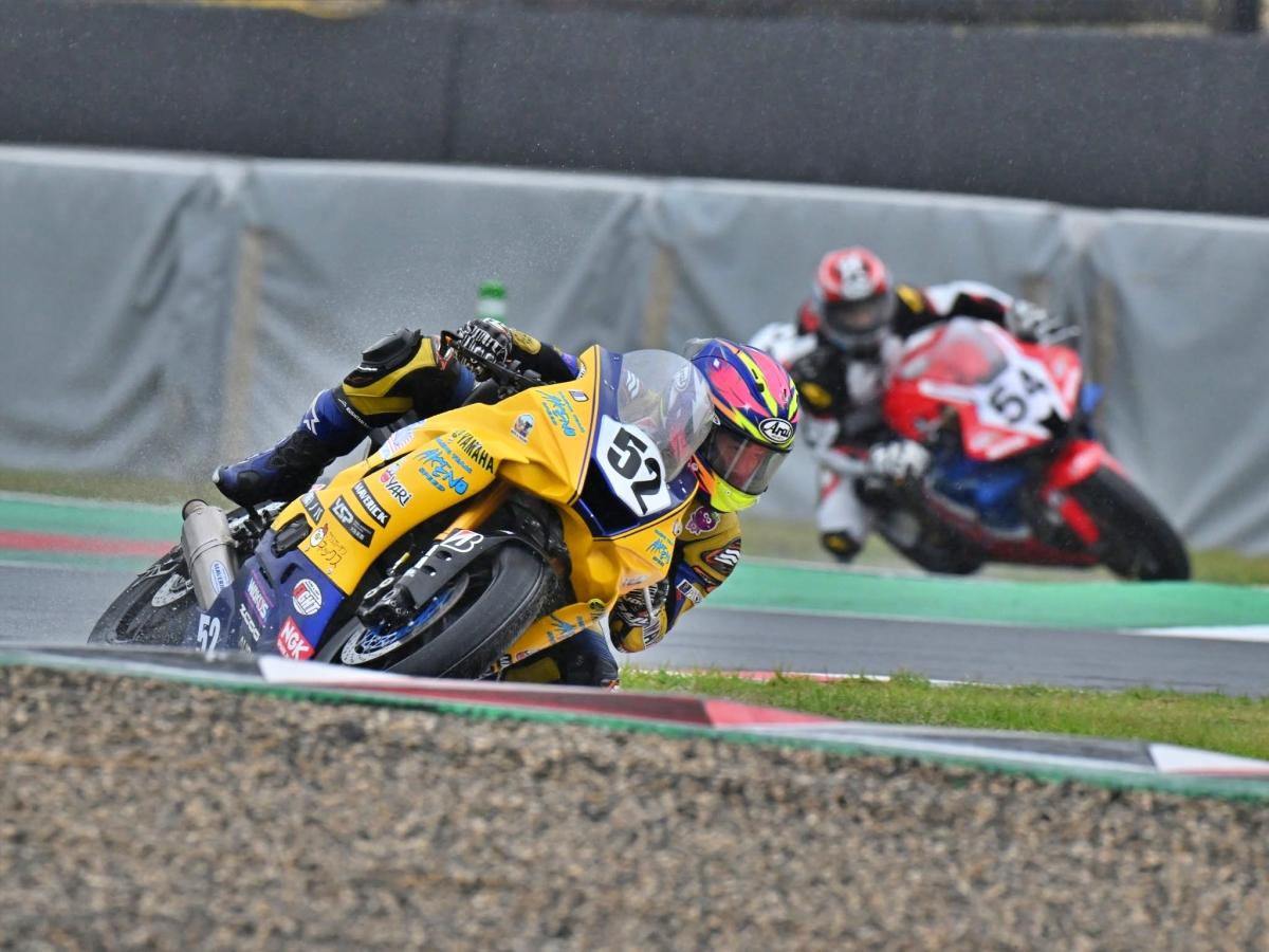 伊勢の2輪チーム「アケノスピード」　全日本ロードレース今季全レース終了（撮影＝加藤直人）上江洲葵要選手