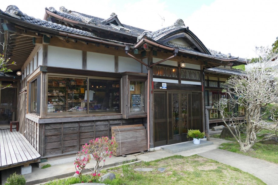石巻・大原浜の「牡鹿半島食堂いぶき」で初の音楽イベント