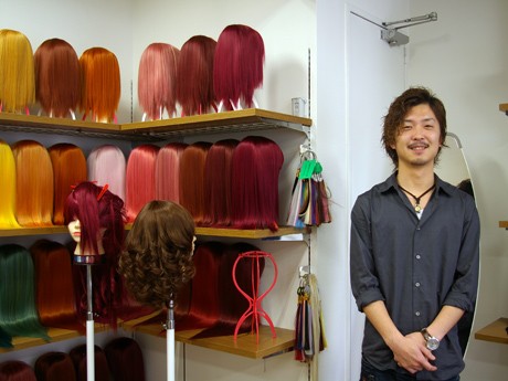 実店舗でのウィッグ販売も行う「シペラス」東京店。写真=東本祐至店長