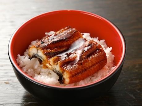 「うなぎ専門店 うなどん丼」の「うな丼」