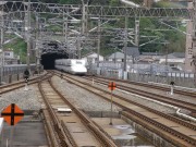 山陽新幹線「関門トンネル」内で携帯電話利用可能に 不通エリア「全線で解消」
