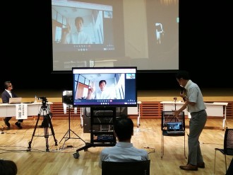 池田町で「子どもがまんなか町民懇談会」 GIGAスクールへの理解深める