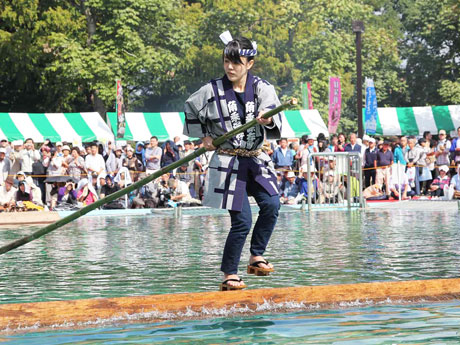 「駒下駄乗り」の様子