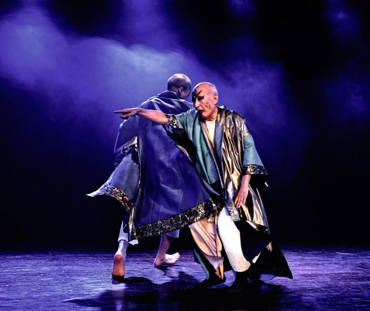 津村禮次郎さんが舞台に立ったインド公演時の模様（photo by Hiroshi Koike）