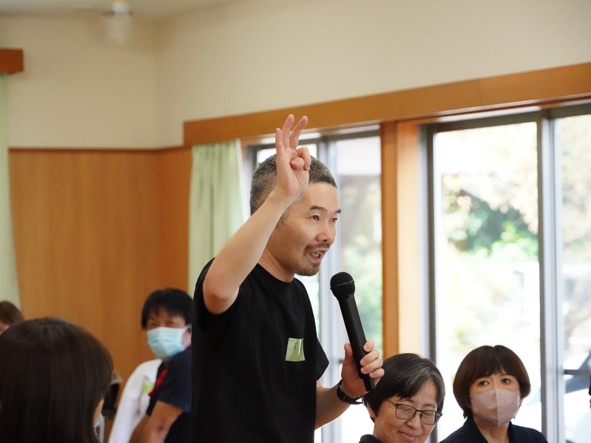 ワークショップを開いたOiBokkeShi主宰の菅原さん