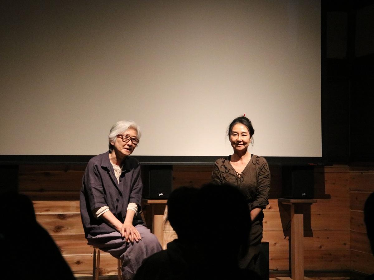 （左から）伊藤さん、林さん