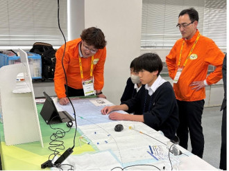 熊本市で「切らずに治す医療」体験　中学生を対象に