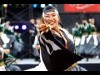 大阪城公園でみんなで踊る「こいや祭り」