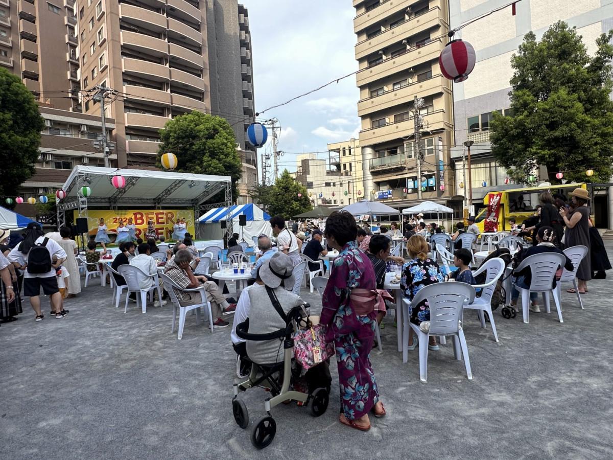 昨年行われた「2024ビアガーデン in 西口公園」の様子