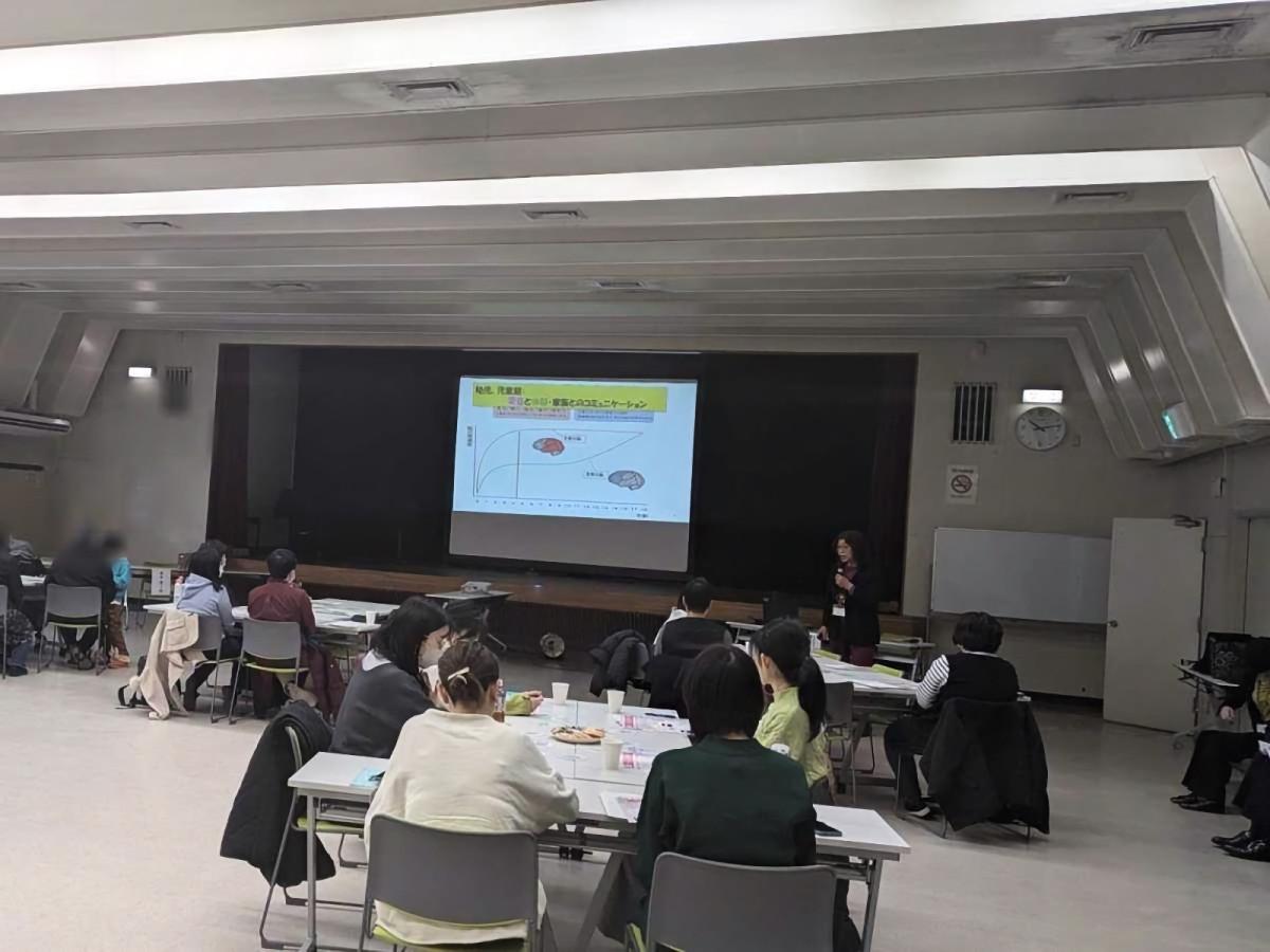 2月に常盤平市民センターで開かれた講座「小学校入学前に知っておきたい大切なこと」の様子