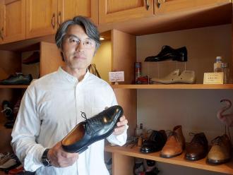 松本・中町通りの靴店「HARU Shoe Studio」（松本市中央2、TEL 0263-50-6936）が10月1日、パターンオーダーで作る紳士靴の受け付けを始めた。