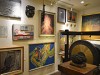 松本で民芸作家・宮田嵐村さん回顧展 心温まる「もっこり」作品30点