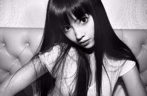 「全日本国民的美少女コンテスト」出身の注目アーティストMoecoさん