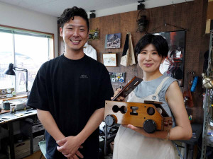 長浜の漆職人が「漆おもちゃプロジェクト」　NICUの子どもに積み木提供