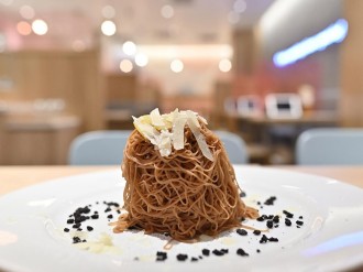 アミュプラザ長崎にドリアとスイーツの専門店 長崎初出店