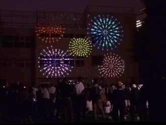 中野・宝仙小で校舎投影プロジェクションマッピング テーマは「世界」、ネットで配信