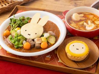 「ミッフィーほかほかダイニング」が11月26日、心斎橋筋商店街のコラボレーションカフェ「Collabo_Index SHINSAIBASHI」（大阪市中央区心斎橋筋1）にオープンする。
