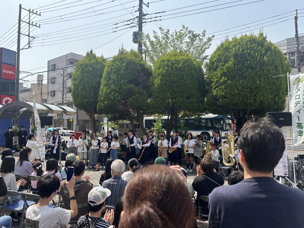 以前開催された「ワイがや通りマルシェ」