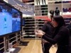 冬季五輪選手と客がWiiで勝負-ユニクロでインストアゲームイベント