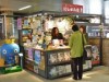 西宮北口駅に「魅力発信ブース にしのみ屋」 2階コンコースに移転、装い新たに