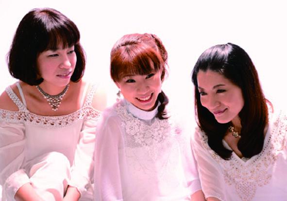 奥多摩町に因んだ「ハッピーわさぴー」を作詞・作曲・演奏する「XUXU（シュシュ）」