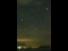 大分県でもペルセウス座流星群 星座きらめく夜空に直線の光跡