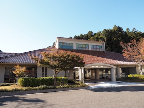 「中沼了三生誕200年展」が行われている隠岐の島町図書館
