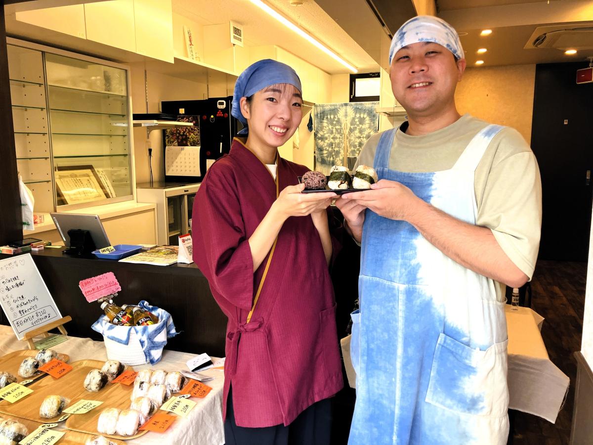 店主の齋藤優花さん・直樹さん夫婦