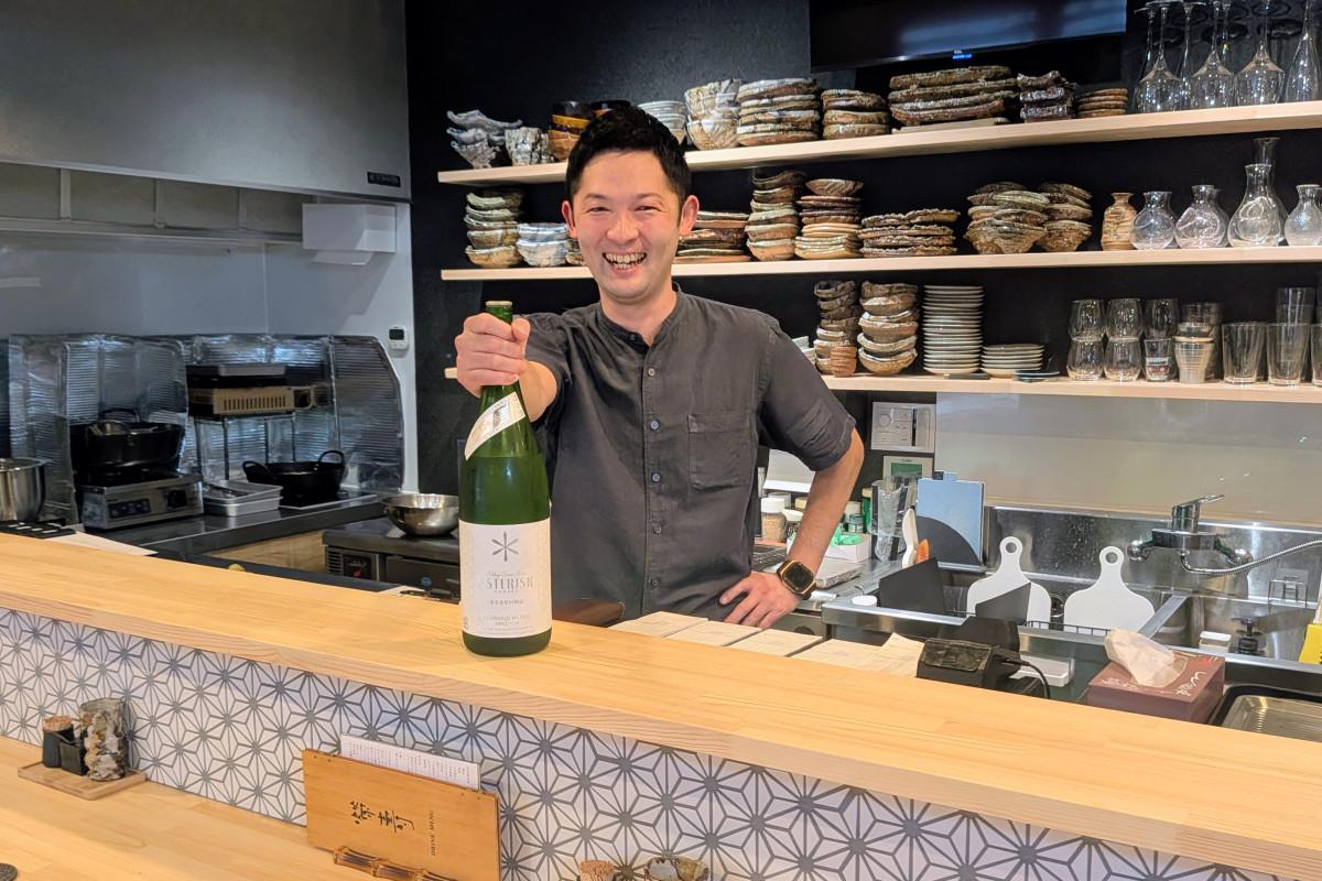 「榮壽」店主の大久保悟さん