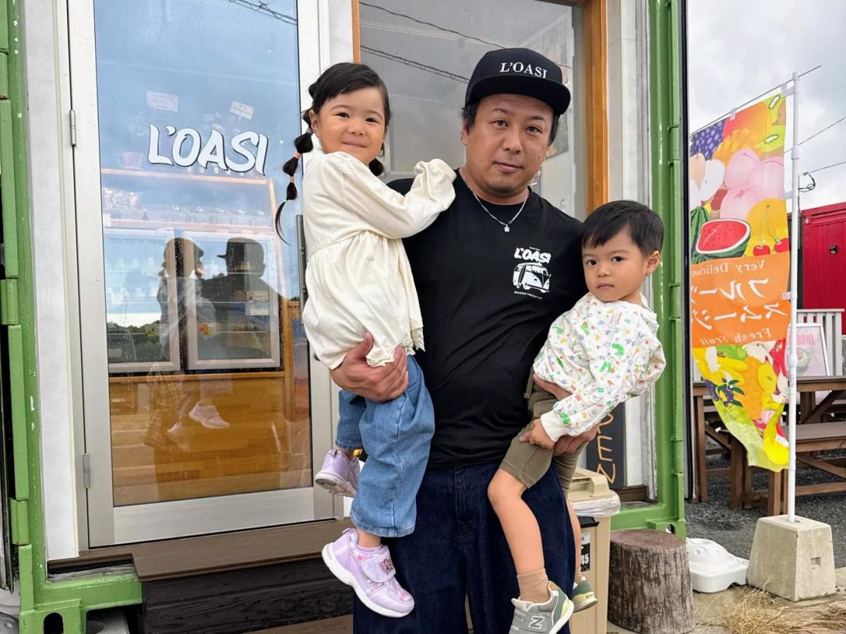 「L’OASI（ロアジ）」店主の青柳英嗣さん（写真提供＝L’OASI）