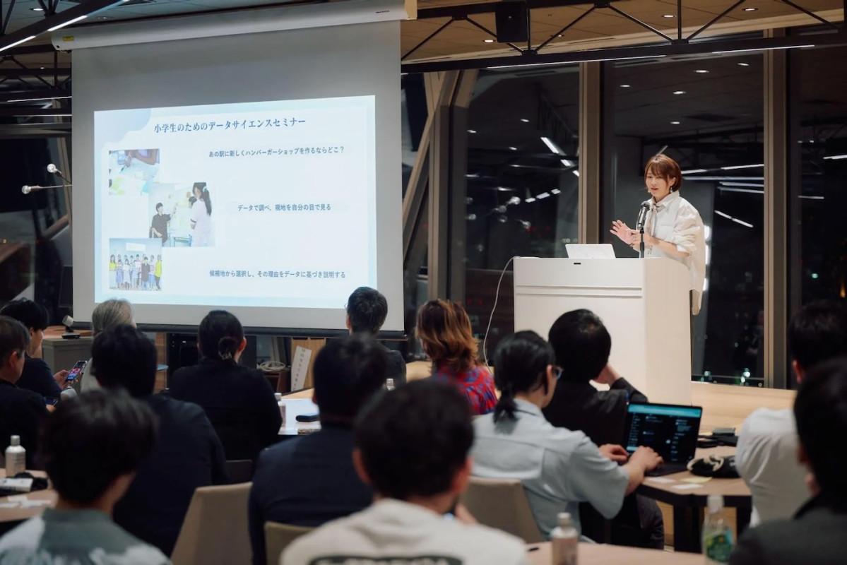 初回に登場した「Rejoui」取締役の見並まり江さん