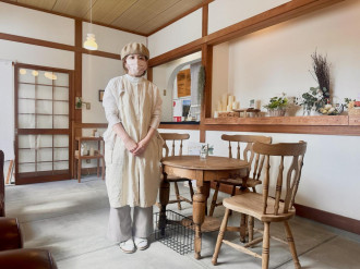 佐賀・与賀神社に「ルピンの森カフェ」　キャンドルアーティストが出店