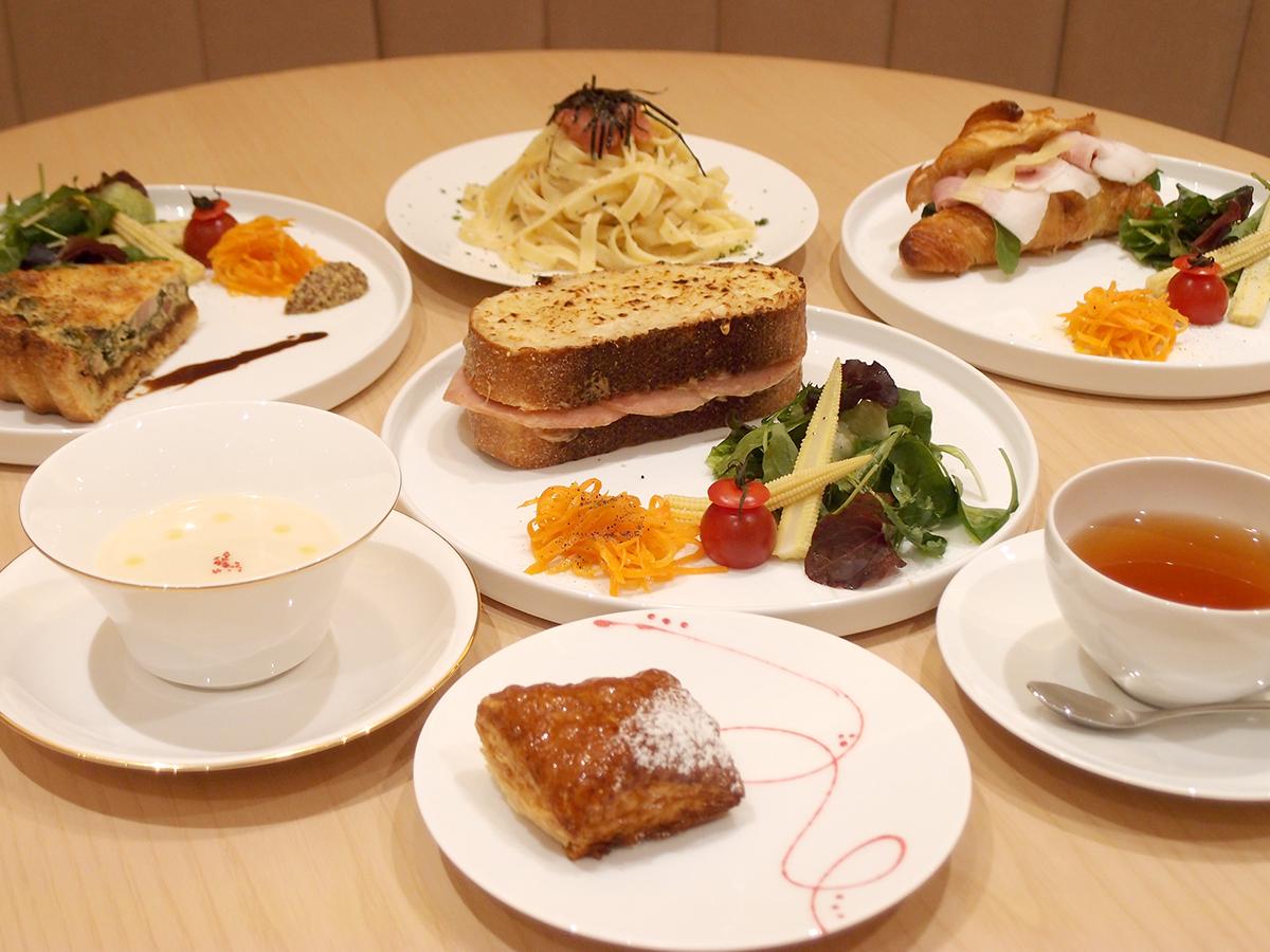 「Buttery 松坂屋名古屋店」で販売する「クロックムッシュ」「クロワッサンサンド」などの食事メニュー