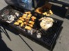 南三陸の復興商店街で海鮮BBQ 道具レンタルサービス話題に