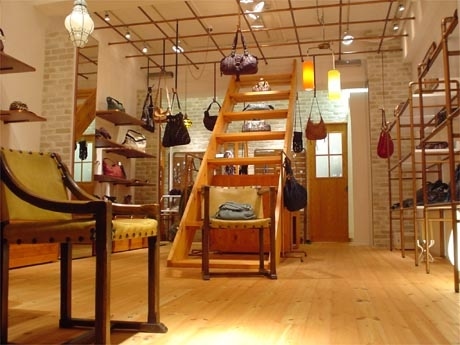 インポートバッグ専門のセレクトショップが表参道に