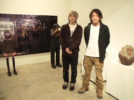 「GEISAI♯10」受賞作家の大畑伸太郎さん（左）と田代裕基さん（右）